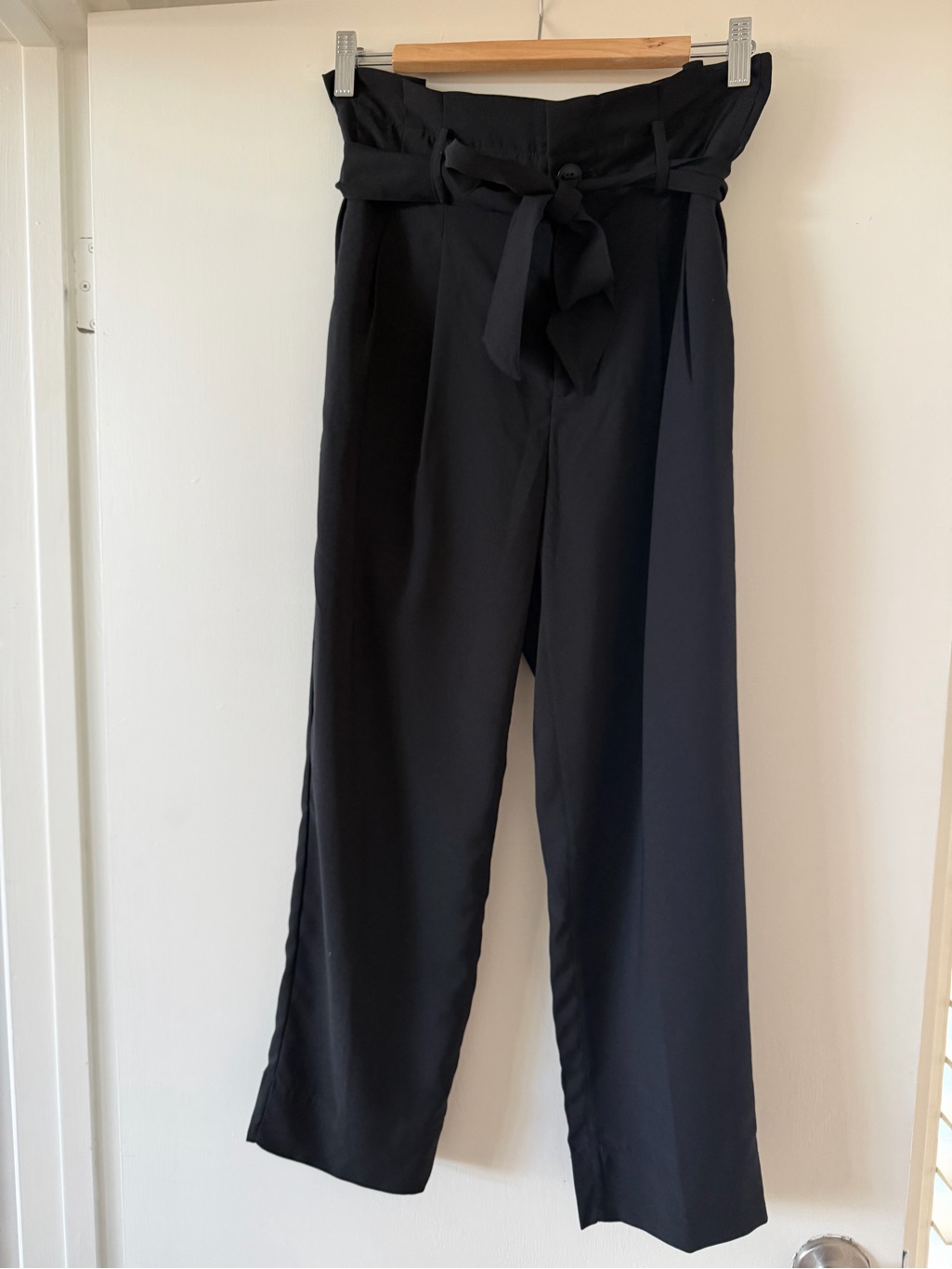 Madewell Black Drapey Paperbag Pants In True Black Size 2